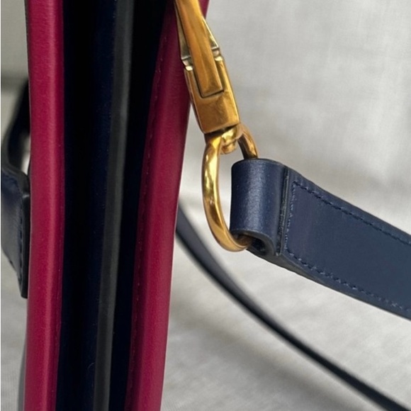 NWT Marc Jacobs Blue and Pink leather handbag